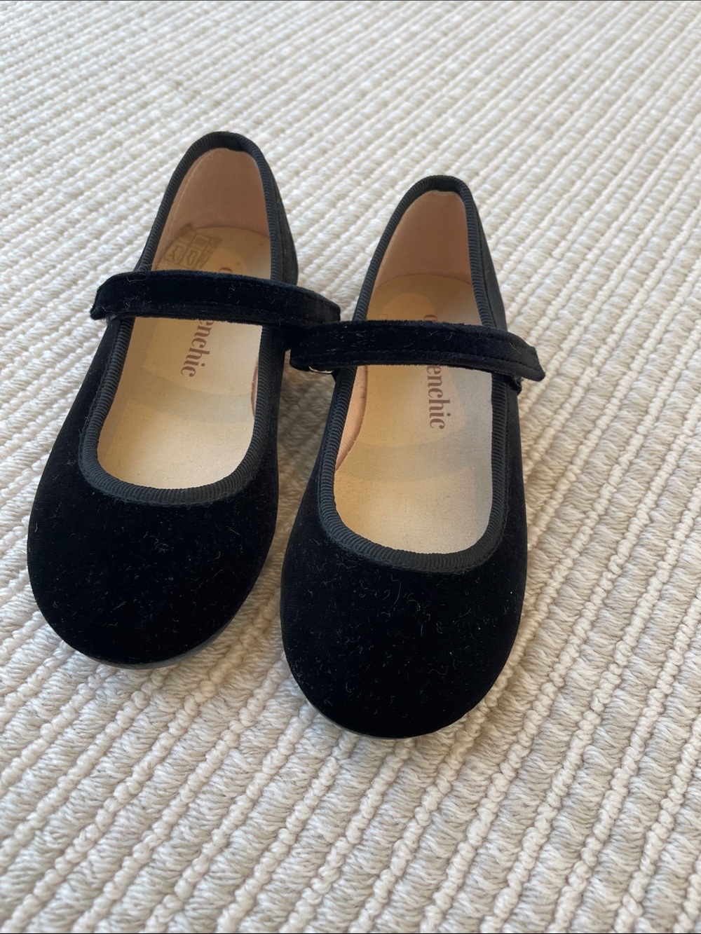 Girls' Black Velvet Mary Jane Dress Shoes